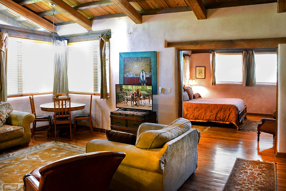 El Portal Sedona Hotel - Sedona Accommodations - The Governor's Suite