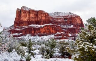 sedona red rocks with snow